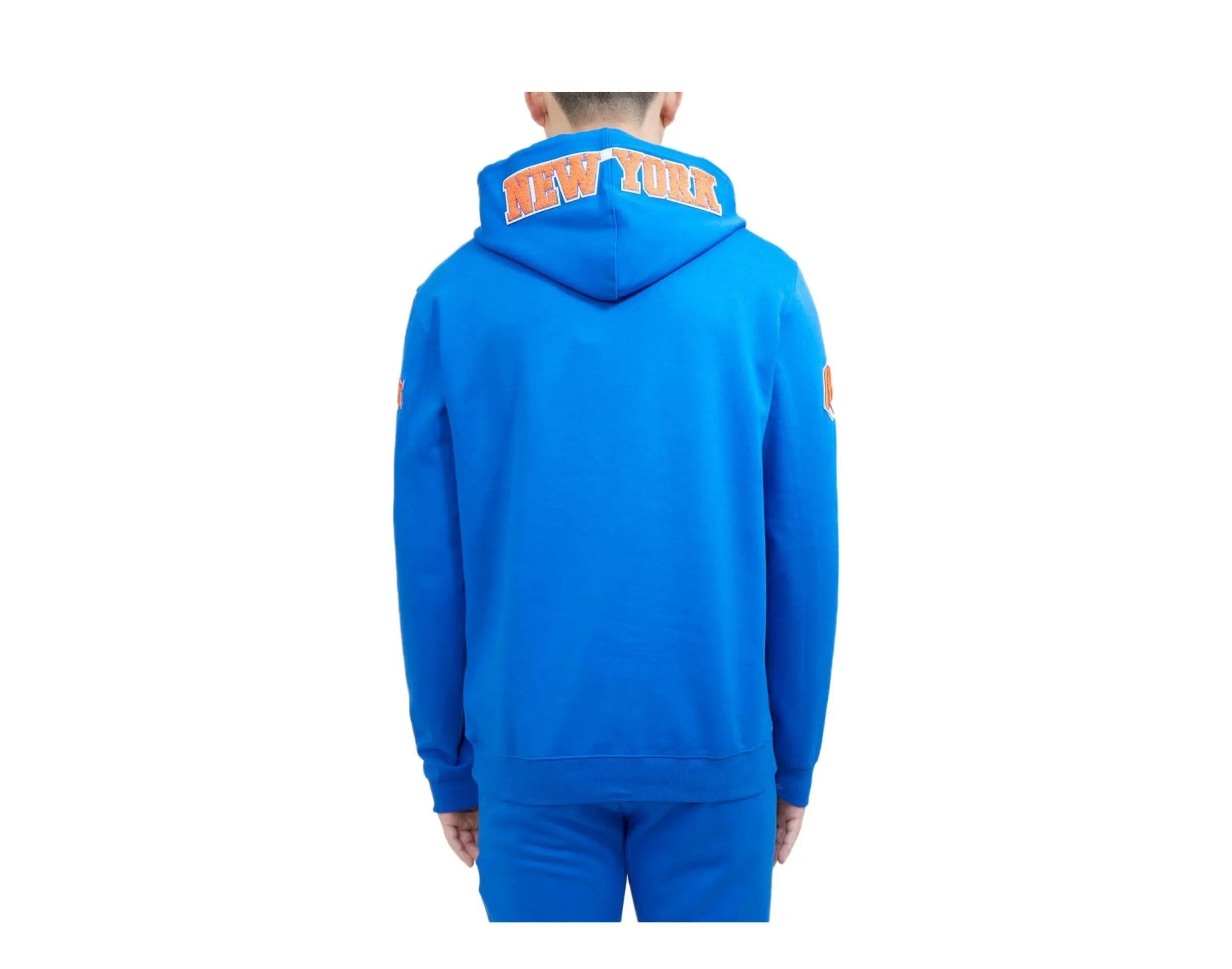 Pro Standard New York Knicks Classic Chenille Men's Hoodie — Royal Blue