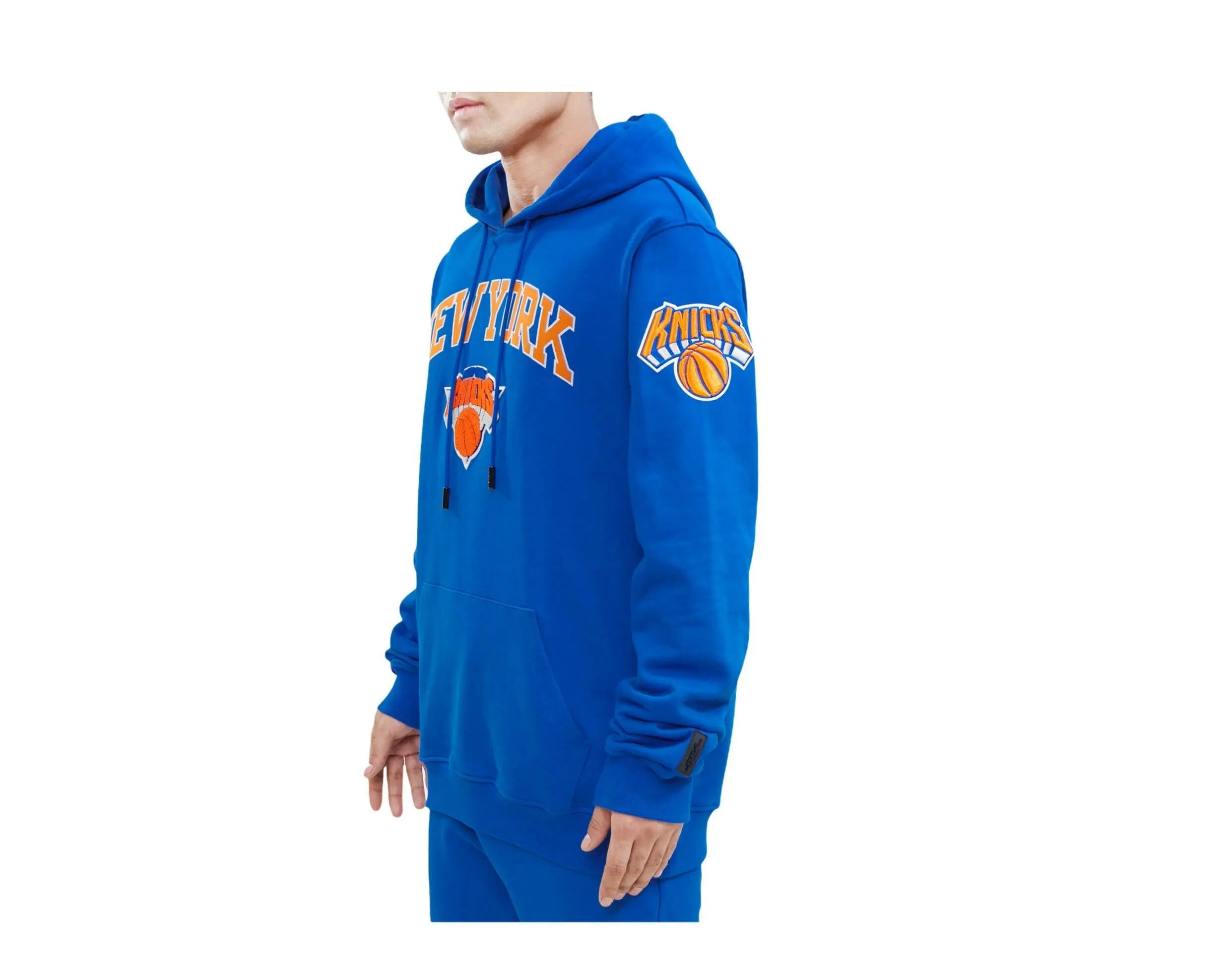 Pro Standard New York Knicks Men's Hoodie — Royal Blue