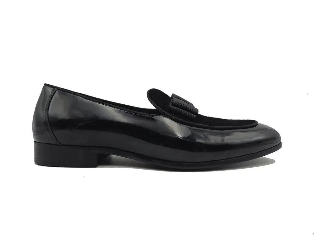 Carrucci Shoes Bow Tie Loafer Patent Leather KS525 210SP detail view