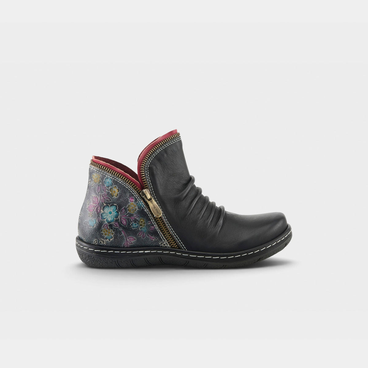 L'Artiste Chesapeake Women's Boots — product view 18