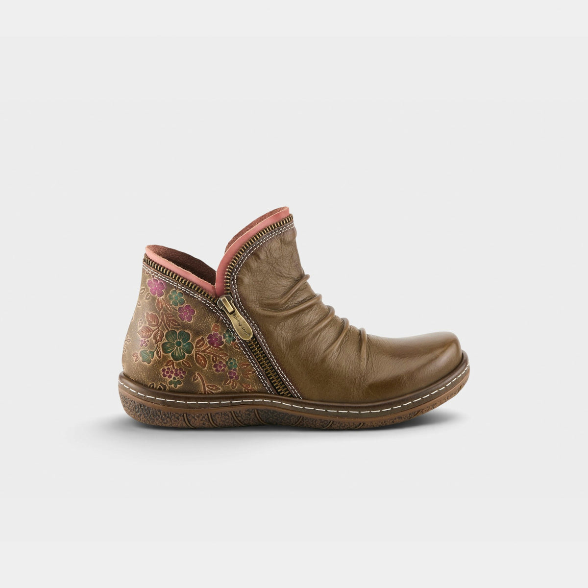 L'Artiste Chesapeake Women's Boots — product view 10