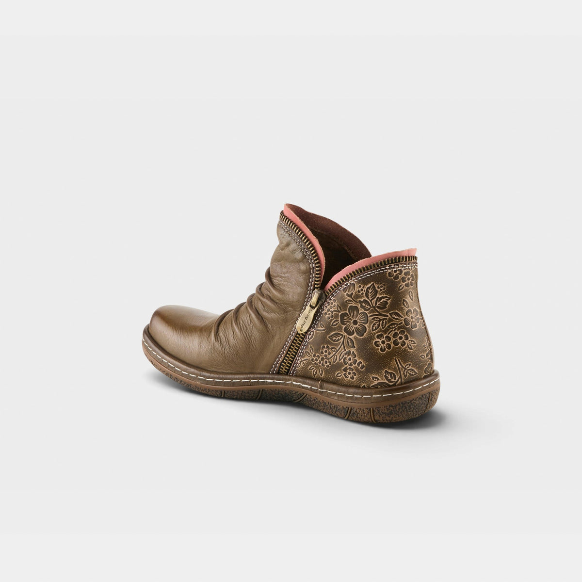 L'Artiste Chesapeake Women's Boots — product view 13