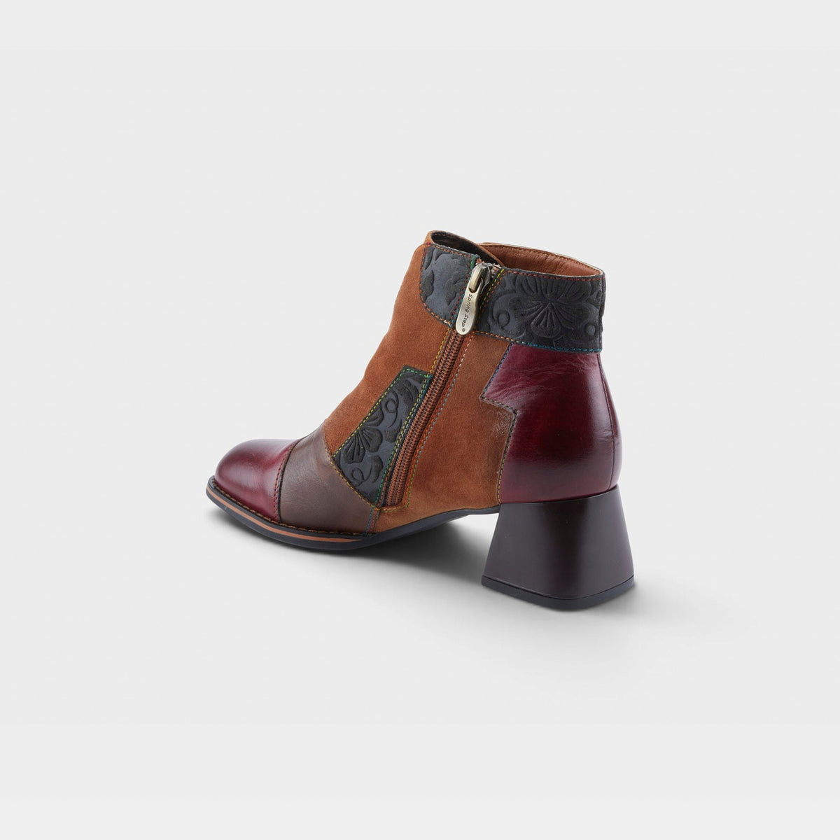 L'Artiste Copine Women's Boots — product view 17