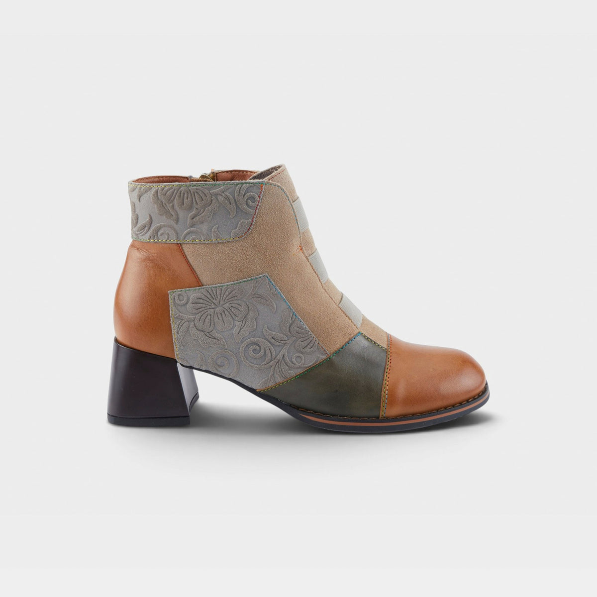 L'Artiste Copine Women's Boots — product view 10