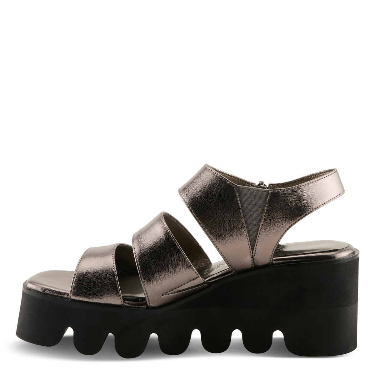 AZURA CORRIGATE SANDALS – Front View