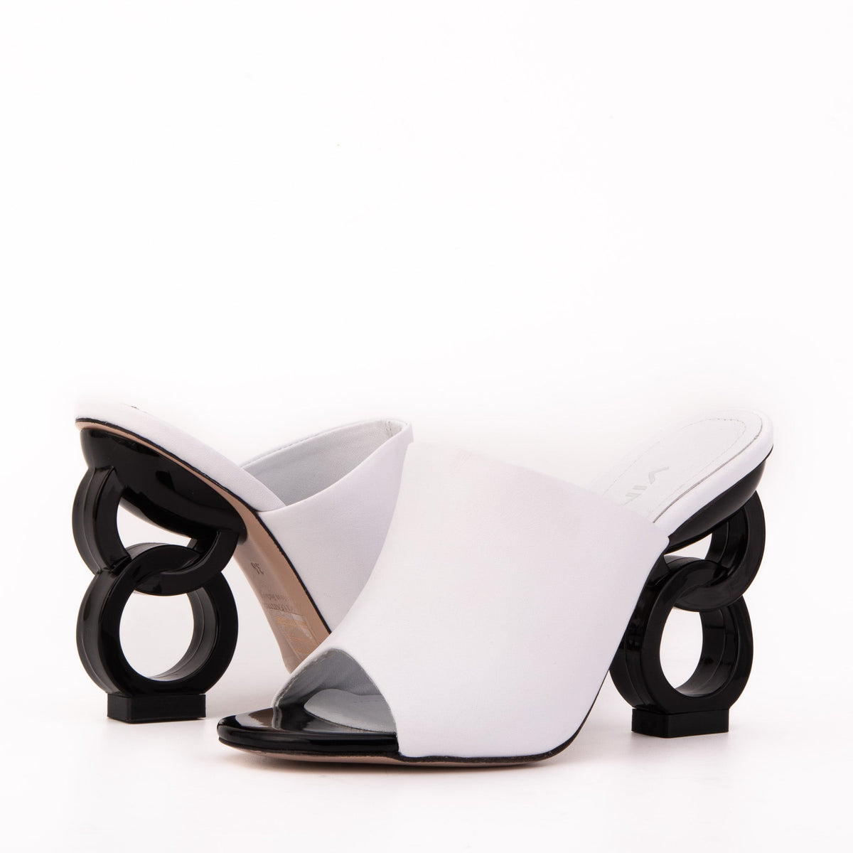 Vinci Leather The Cymmer White Leather Women Sandal – product view 4