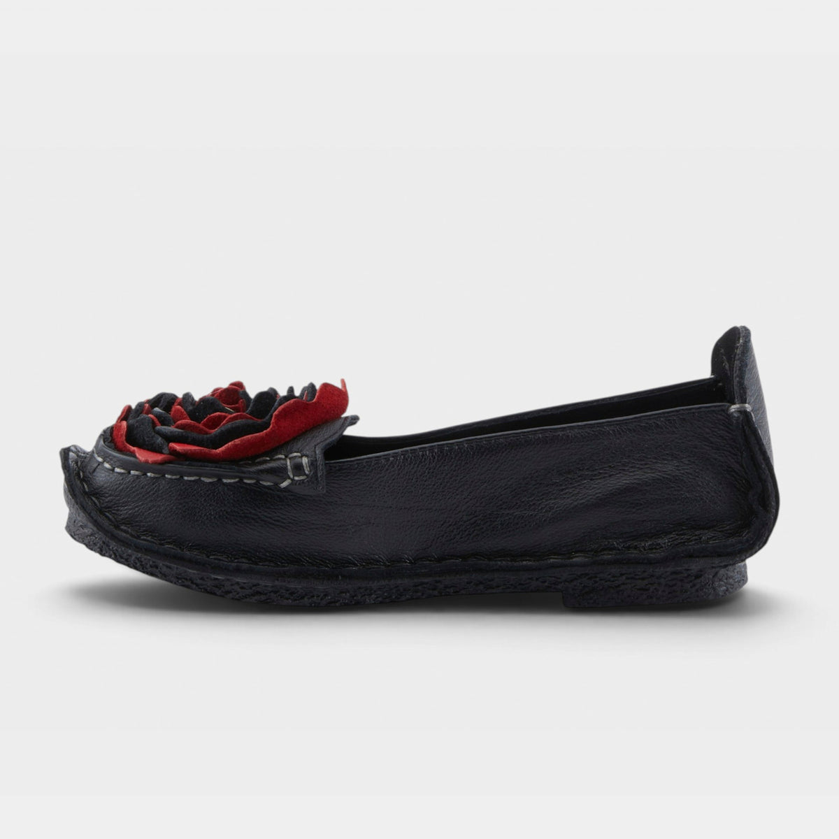 L'Artiste Dezi Women's Slip-On Shoes — product view 4