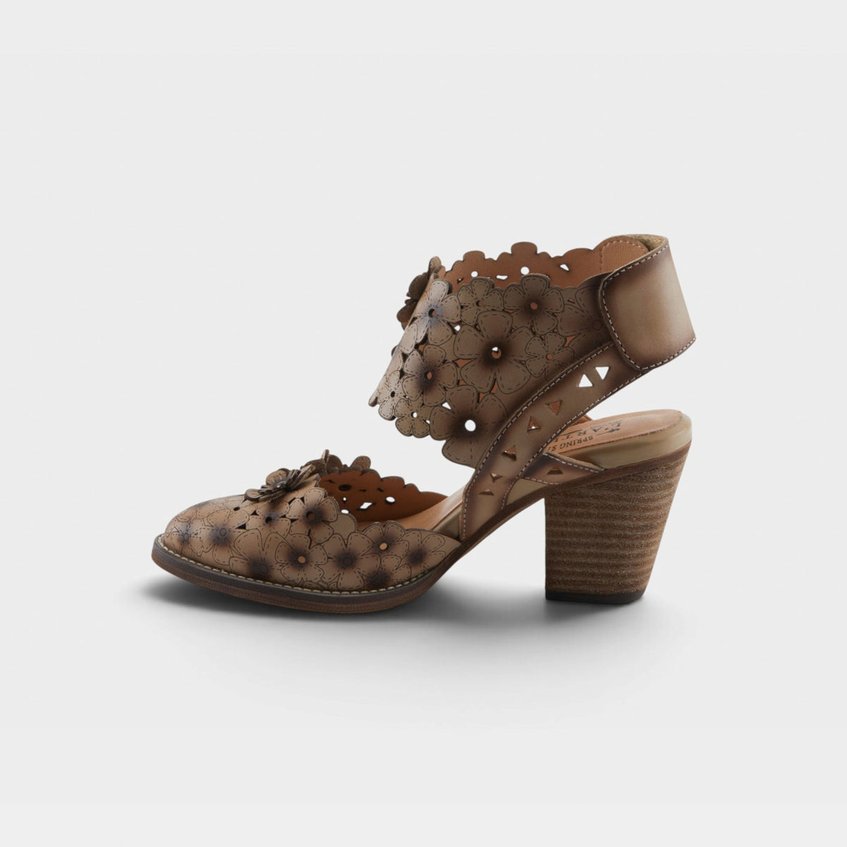 L'Artiste Distinction Sandals — product view 7