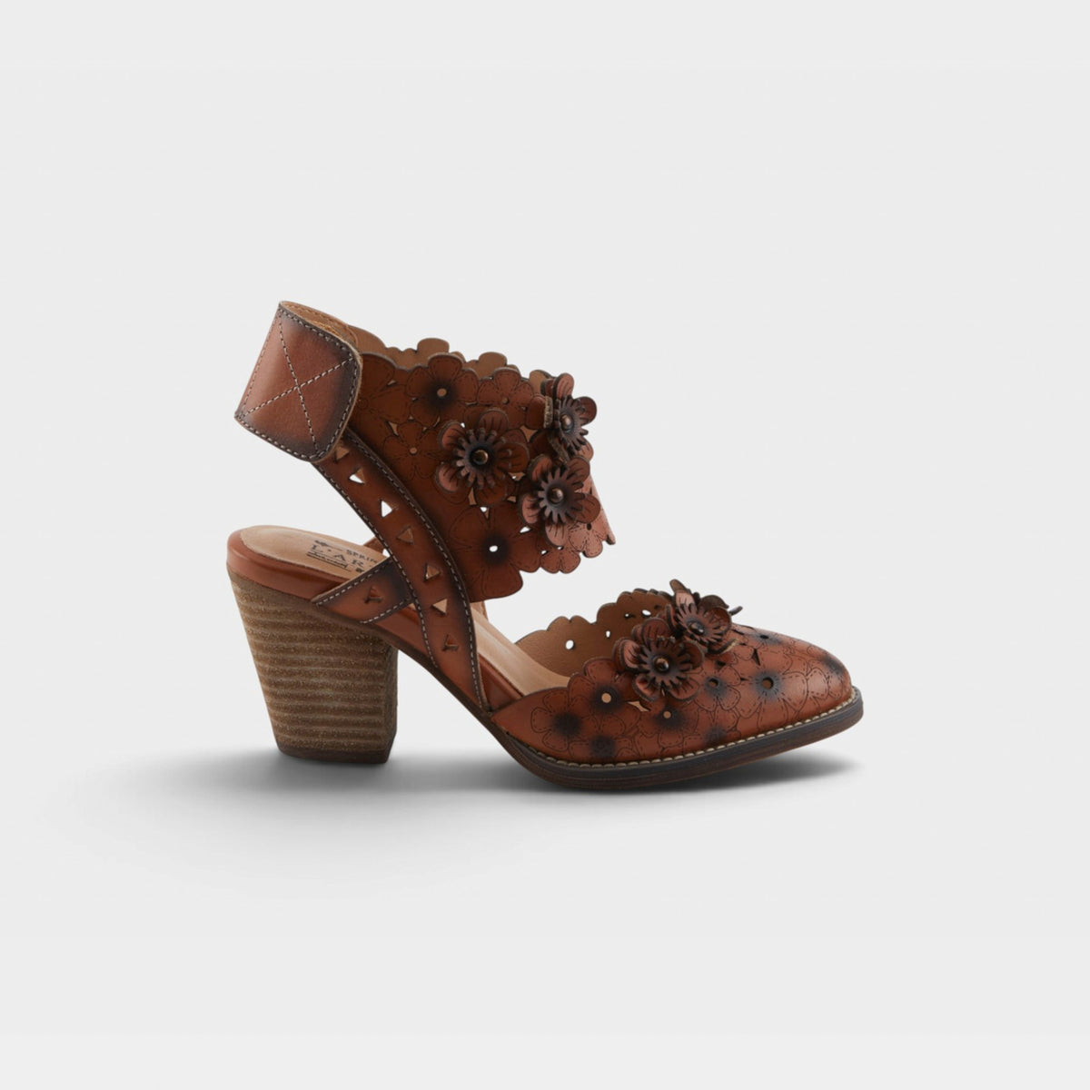 L'Artiste Distinction Sandals — product view 17