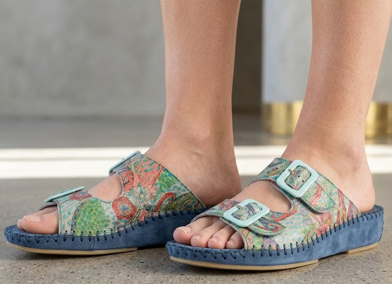 Jen Women’s Leather Comfort Slide Sandal