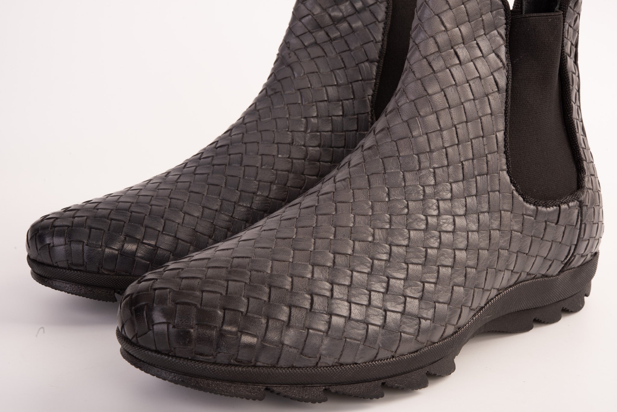 The Luxpre Grey Leather Handwoven Casual Chelsea Men Boot Final Sale!