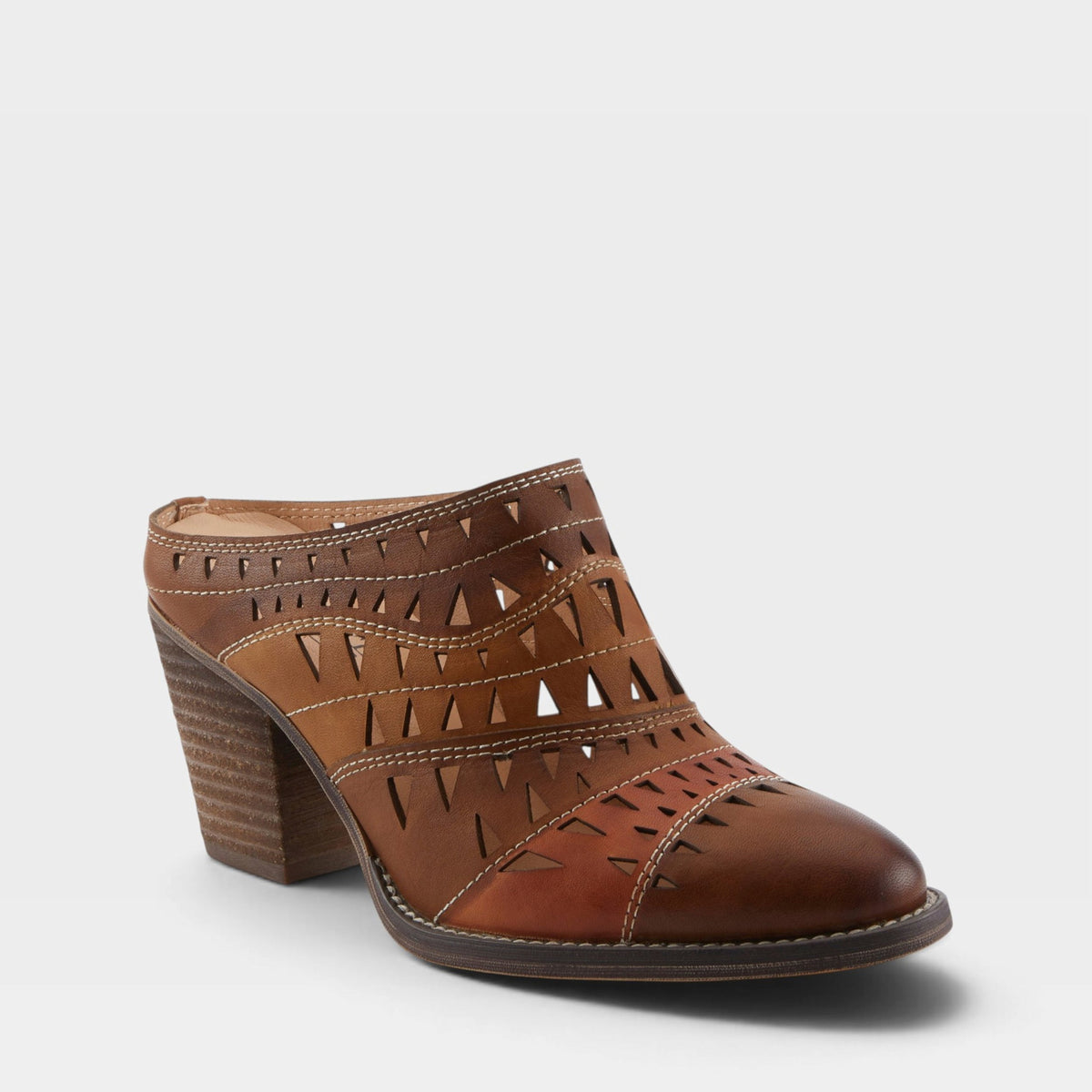 L'Artiste Fantasee Shoes — product view 6