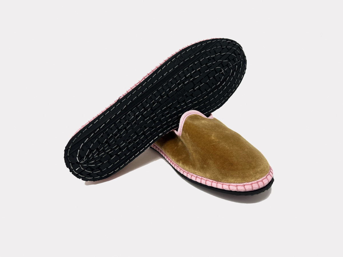 SantM Furlane (unisex) Due Colori Camel – sole view