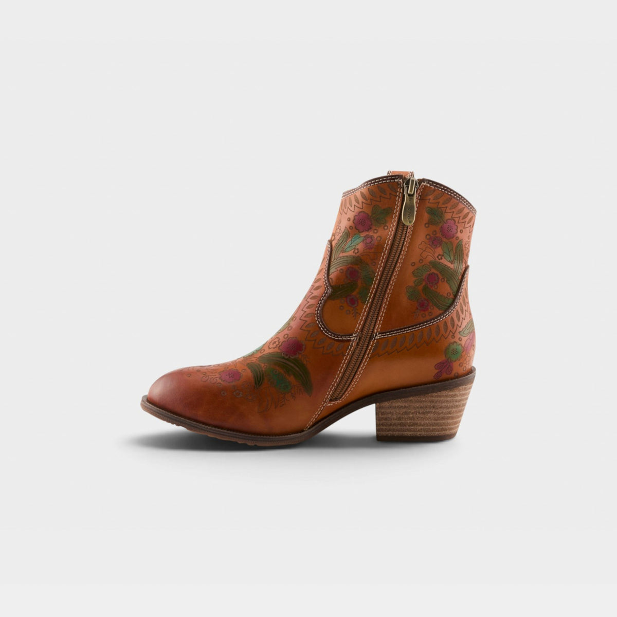 L'Artiste Galop Women's Boots — product view 10