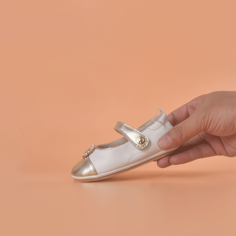Freddie / Mila - Grip ‘n’ Go™ | White