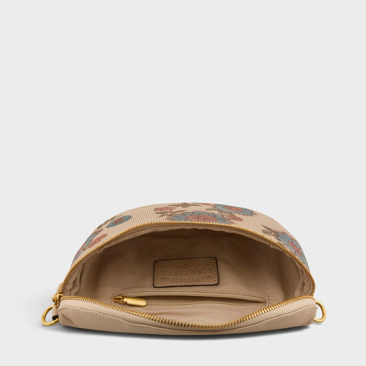 L'Artiste Artisanluv Women's Handbag — product view 5