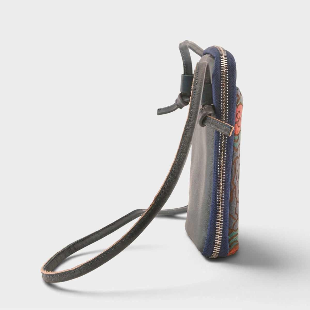 L'Artiste Enuff-Rose Handbag — product view 3