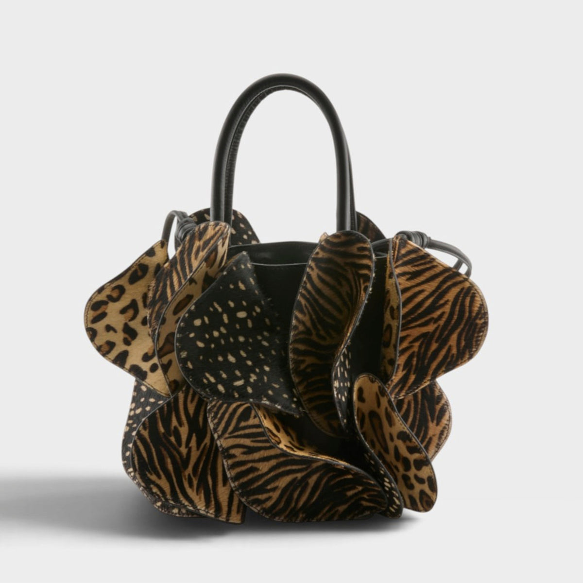 L'Artiste Flutter Handbag — product view 2