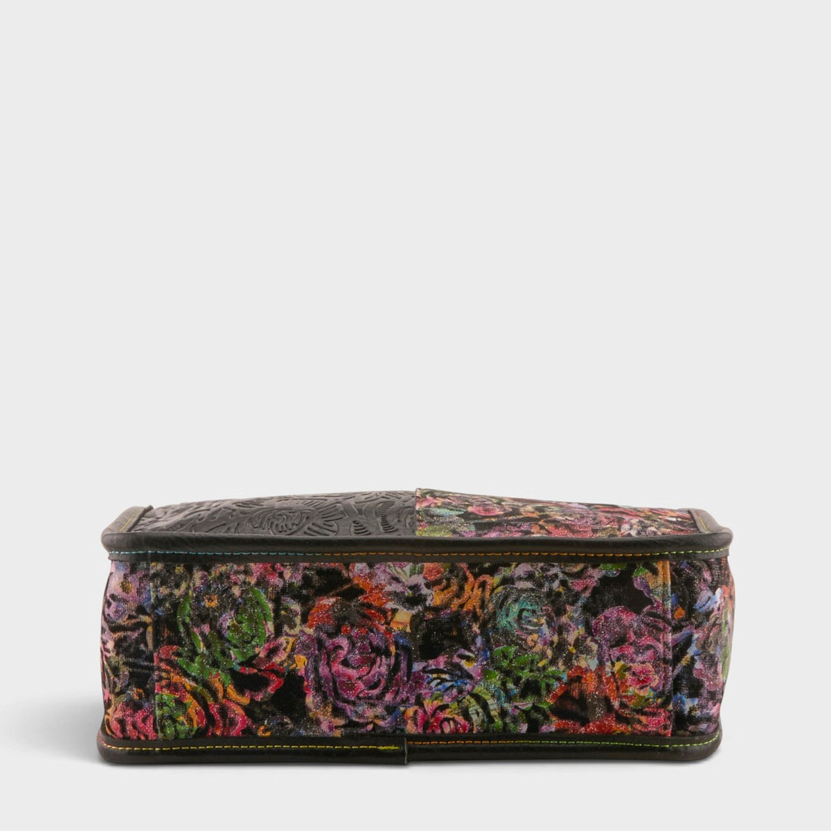L'Artiste Market Handbag — product view 4