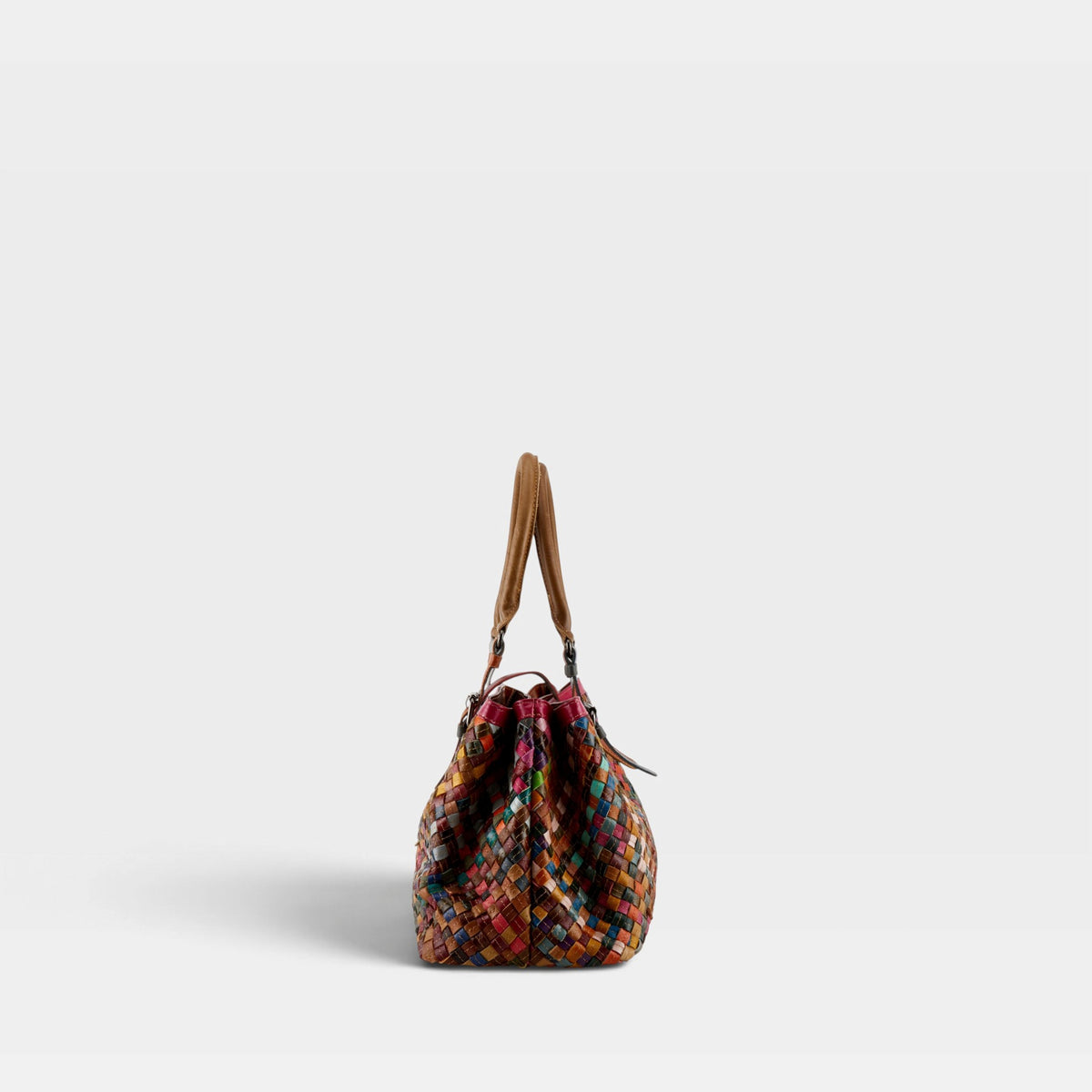 L'Artiste Triweave Women's Handbag — product view 3