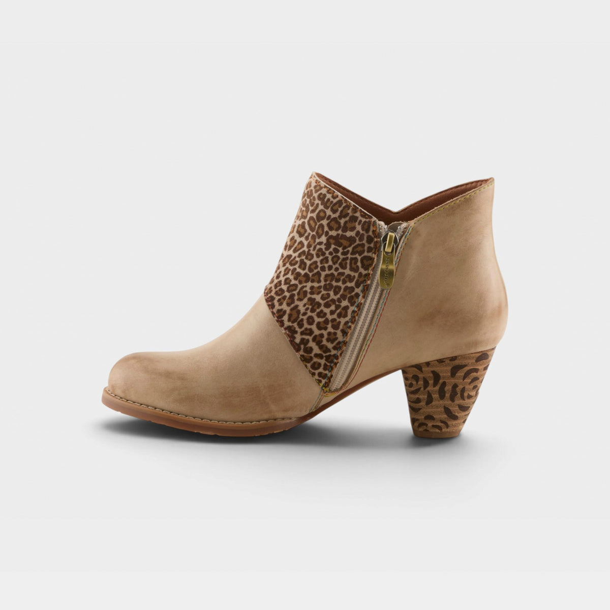 L'Artiste Herekitty-Leo Women's Boots — product view 3