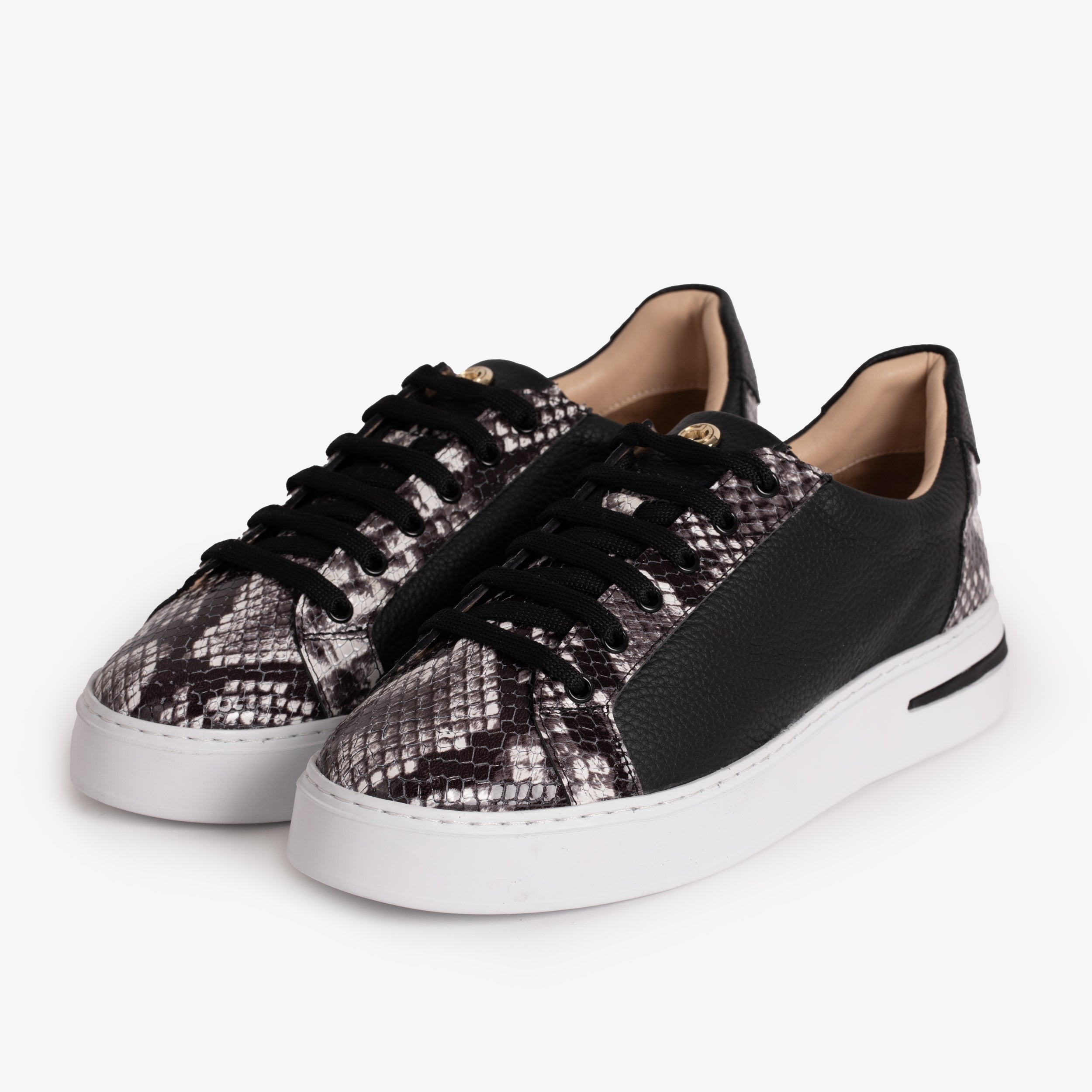 The Burano Black & White Leather Women Sneaker