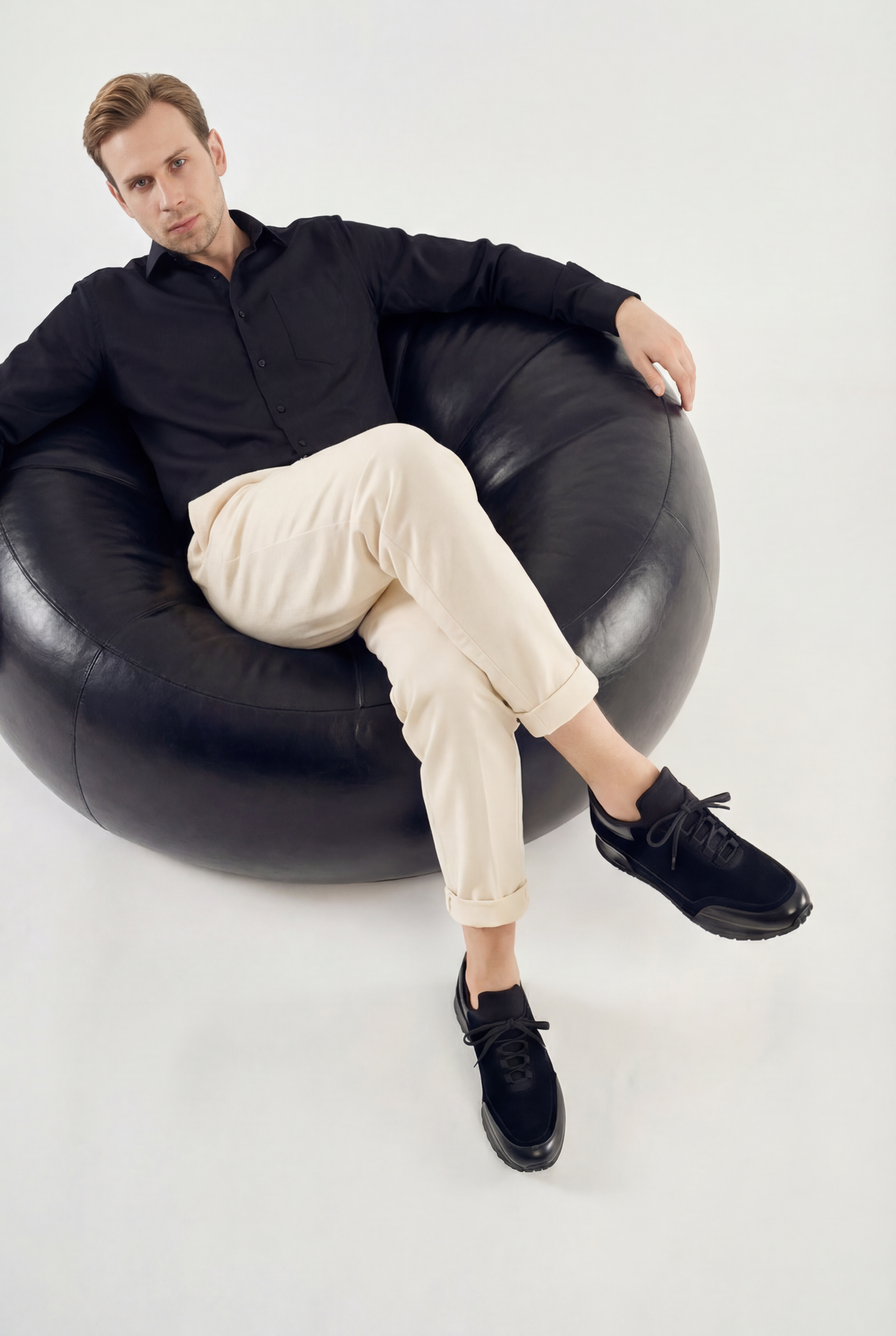 Vinci Leather The Hudson Black Suede Men Sneaker – product view 7