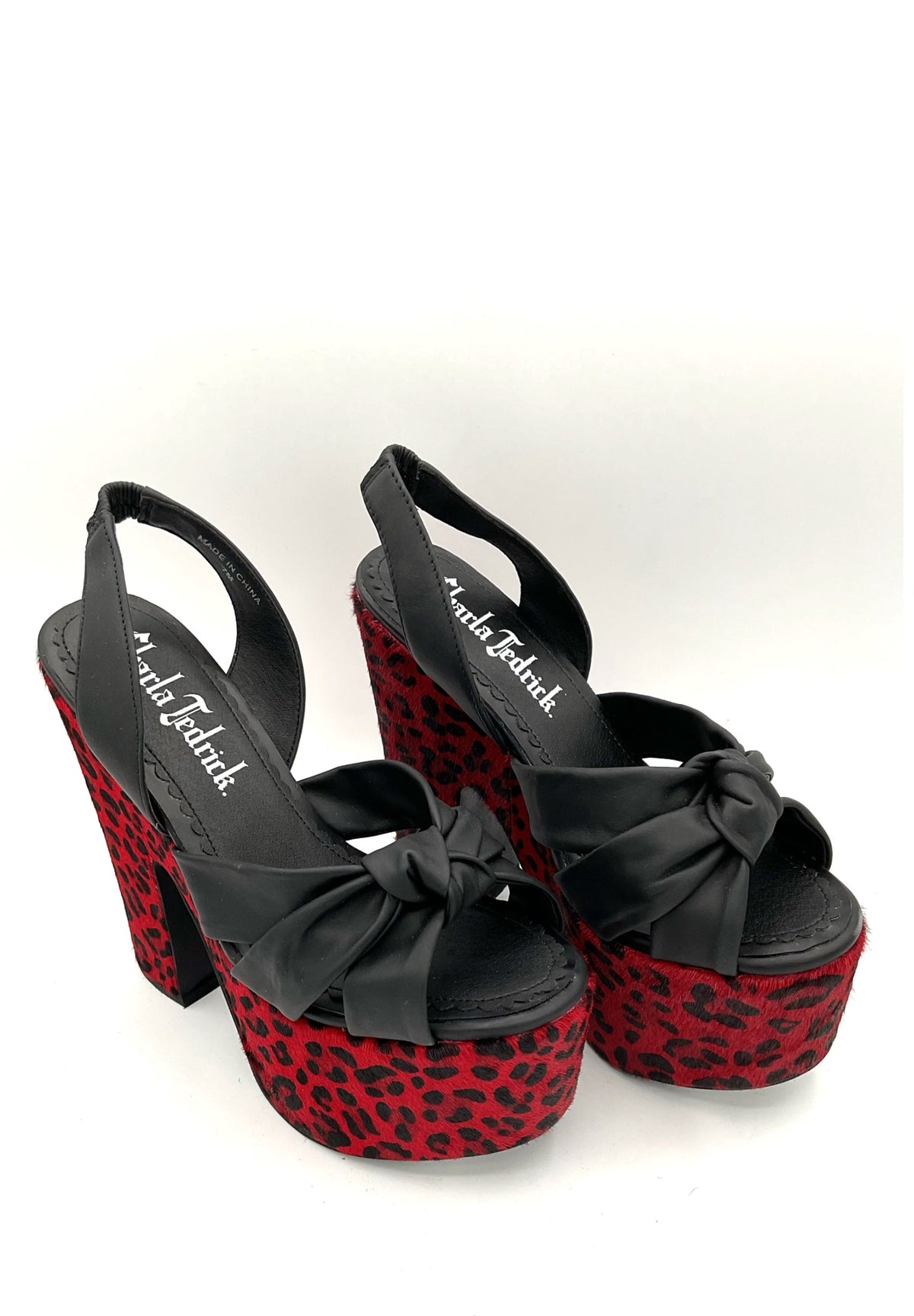 Charla Tedrick Lusterous Leo Platform – product view 4