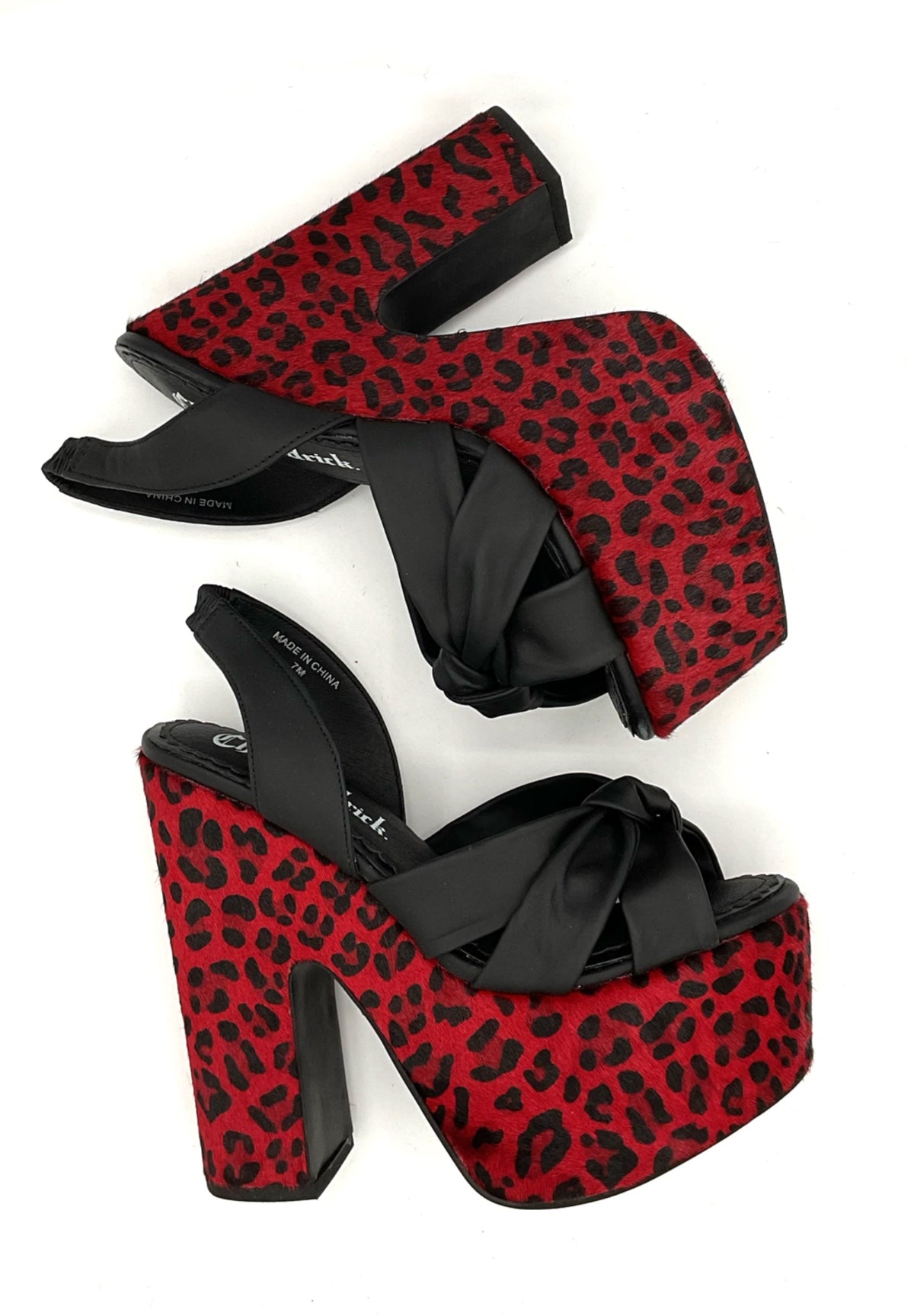 Charla Tedrick Lusterous Leo Platform – product view 5