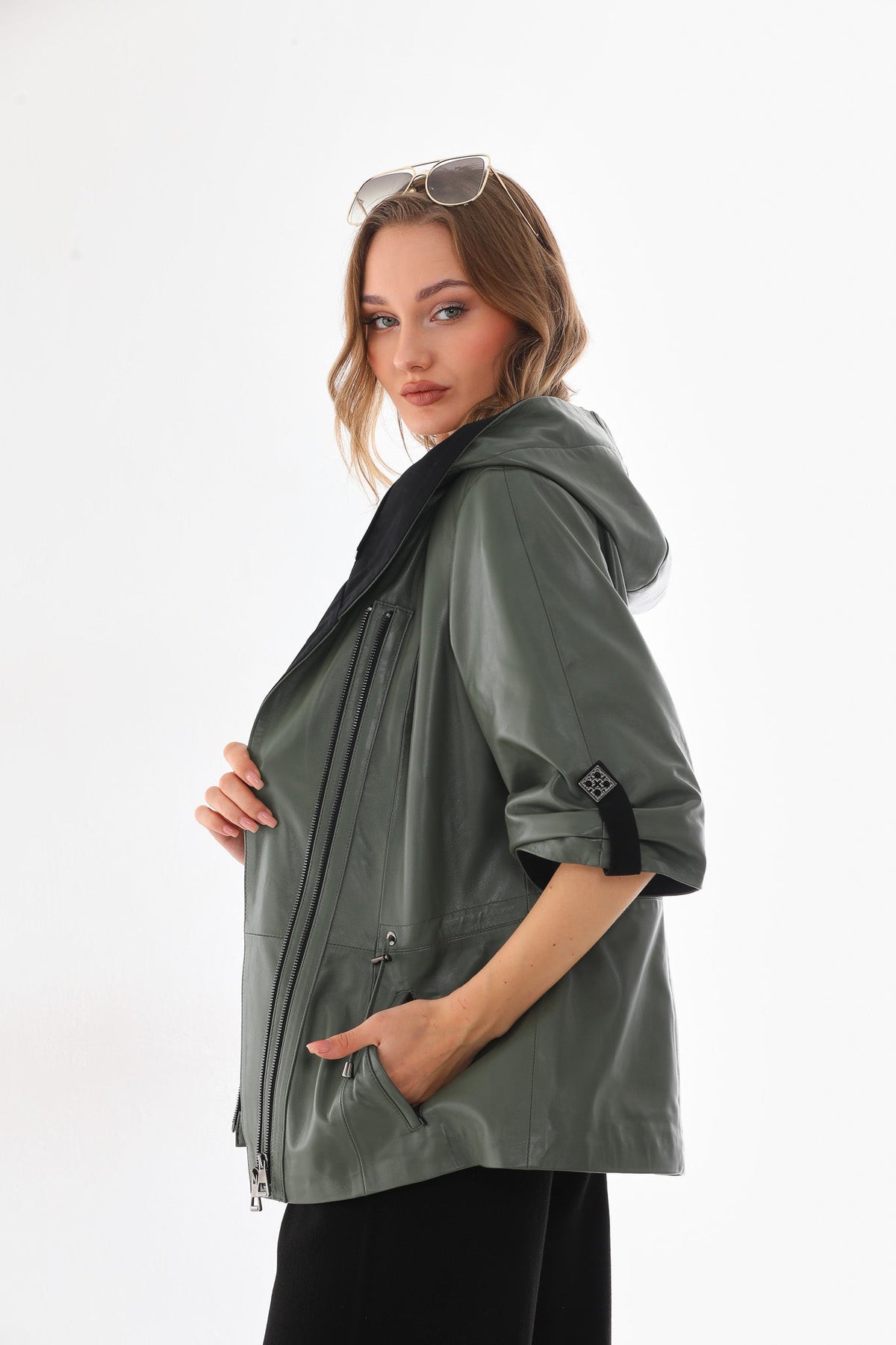 Vinci Leather The Hudson Olive Green Leather Women Jacket – product view 4