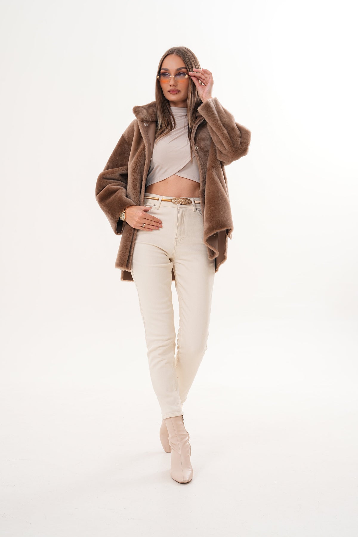 Vinci Leather The Belluna Camel Reversible Shearling Women Jacket – product view 8