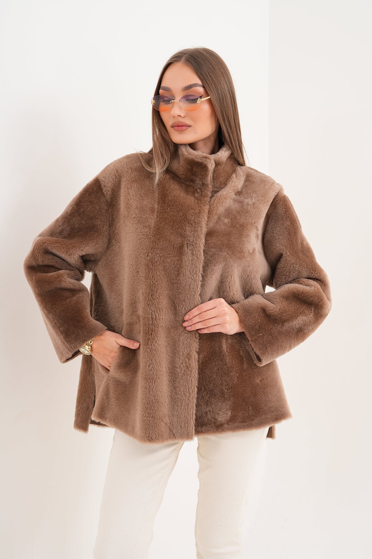 Vinci Leather The Belluna Camel Reversible Shearling Women Jacket – product view 15
