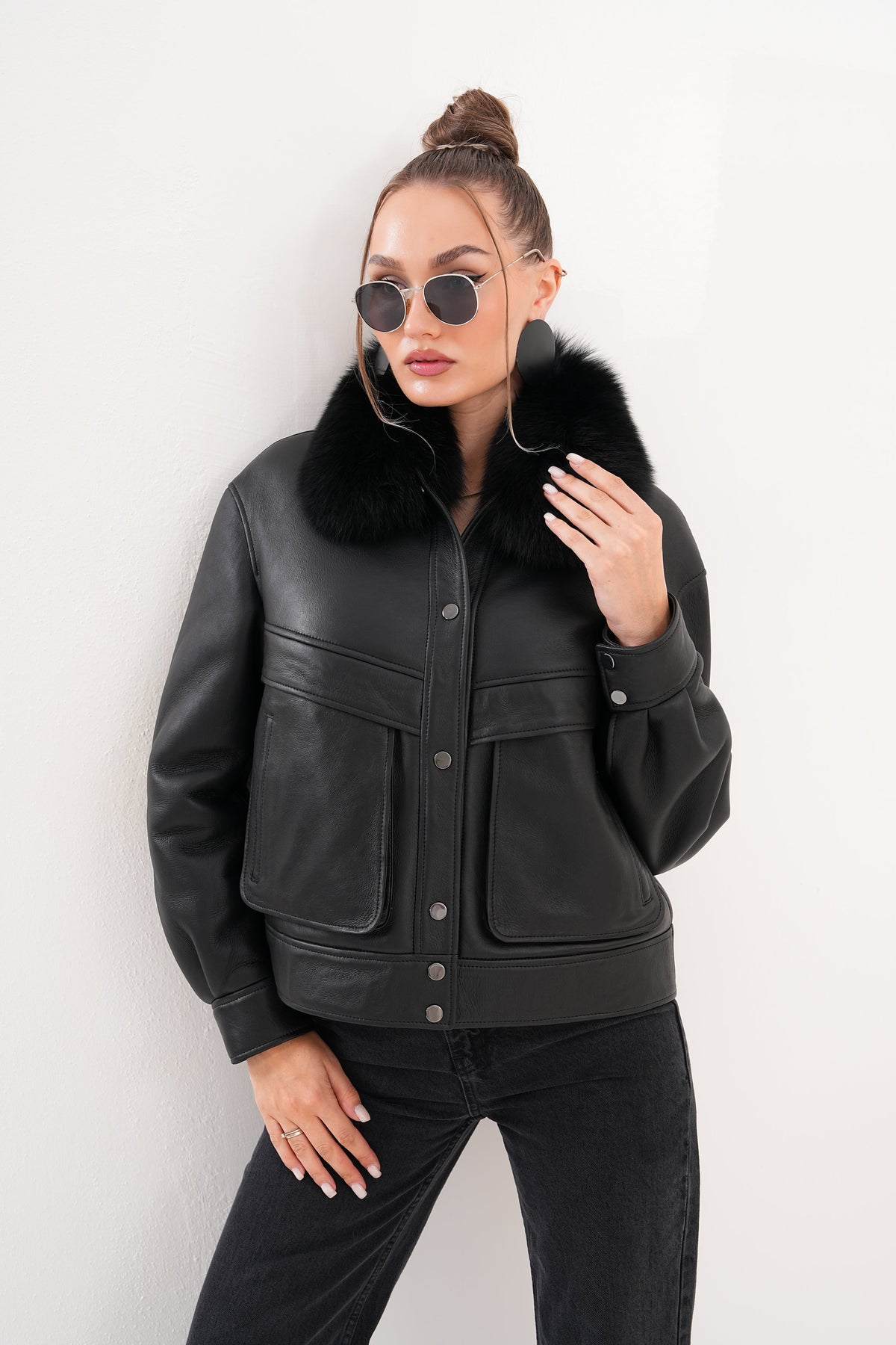 Vinci Leather The Auretta Black Shearling Leather Women Jacket – product view 1