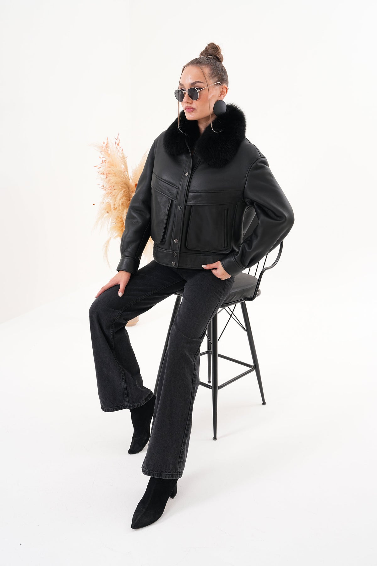 Vinci Leather The Auretta Black Shearling Leather Women Jacket – product view 14