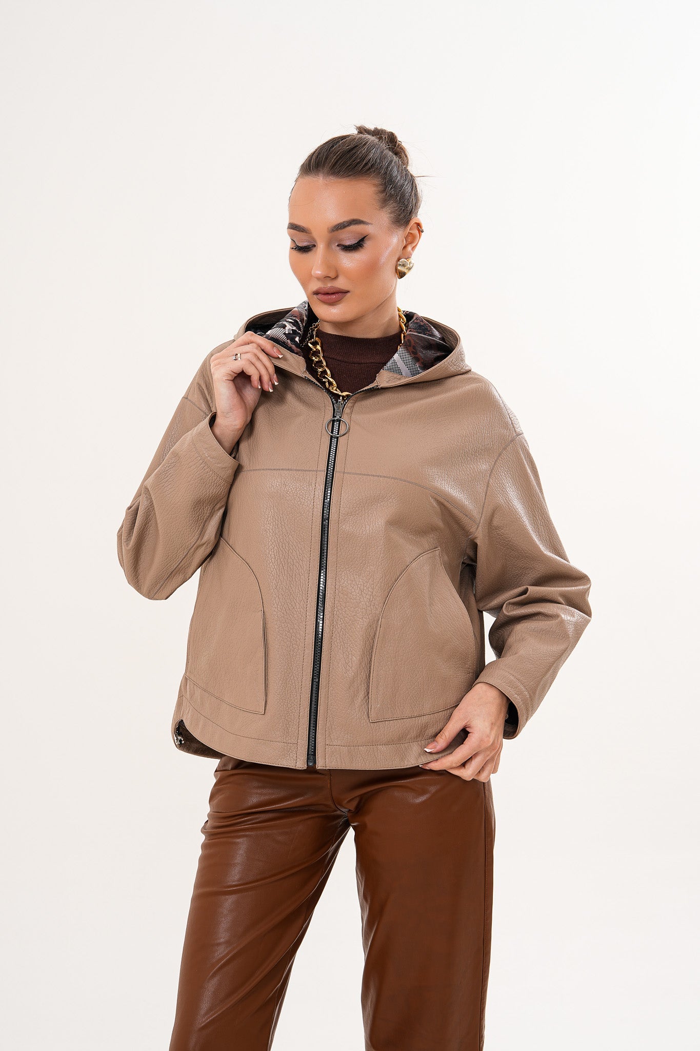 The Calyra Reversible Leather Women Jacket – Taupe