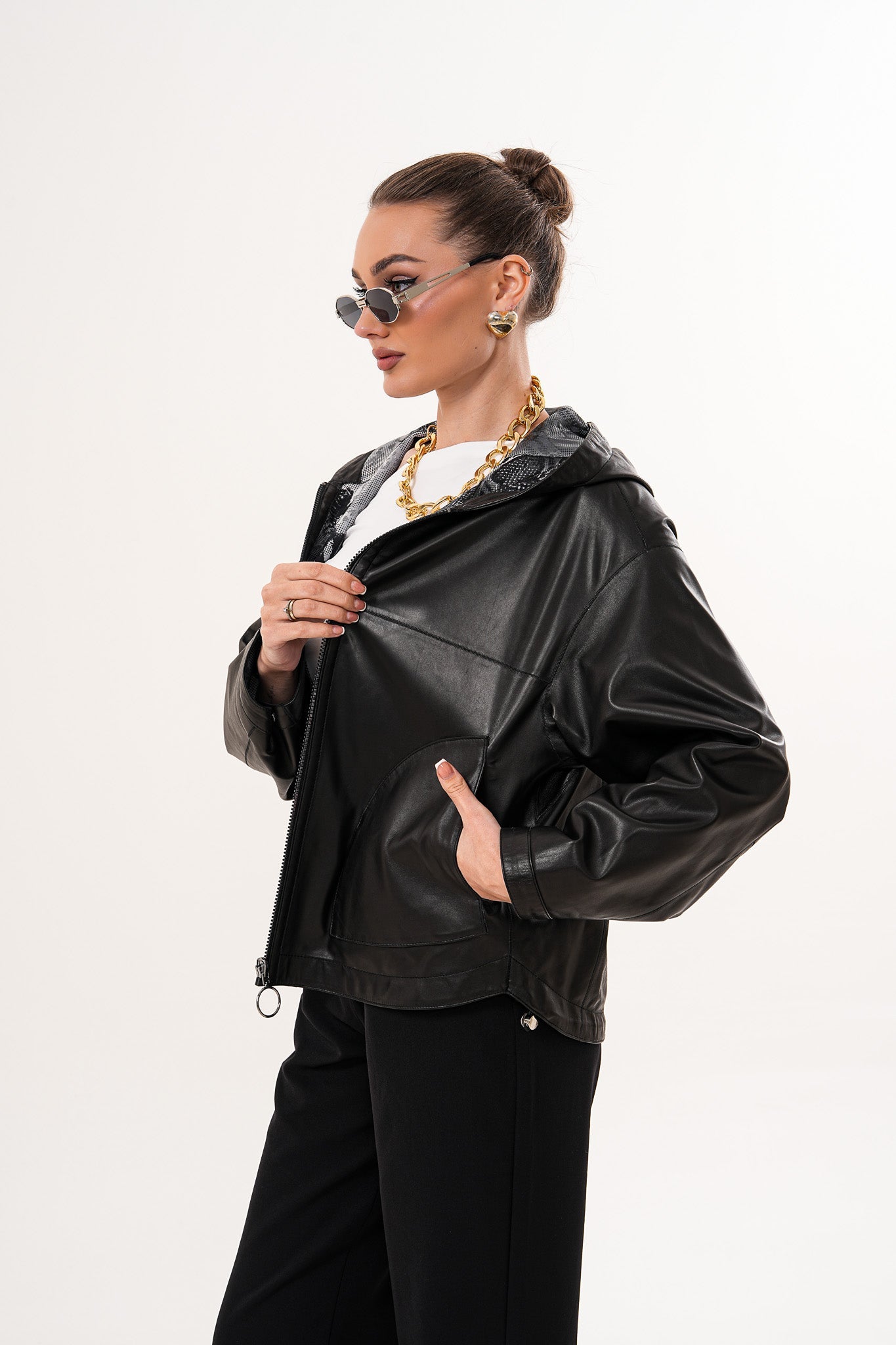 The Calyra Reversible Leather Women Jacket – Black