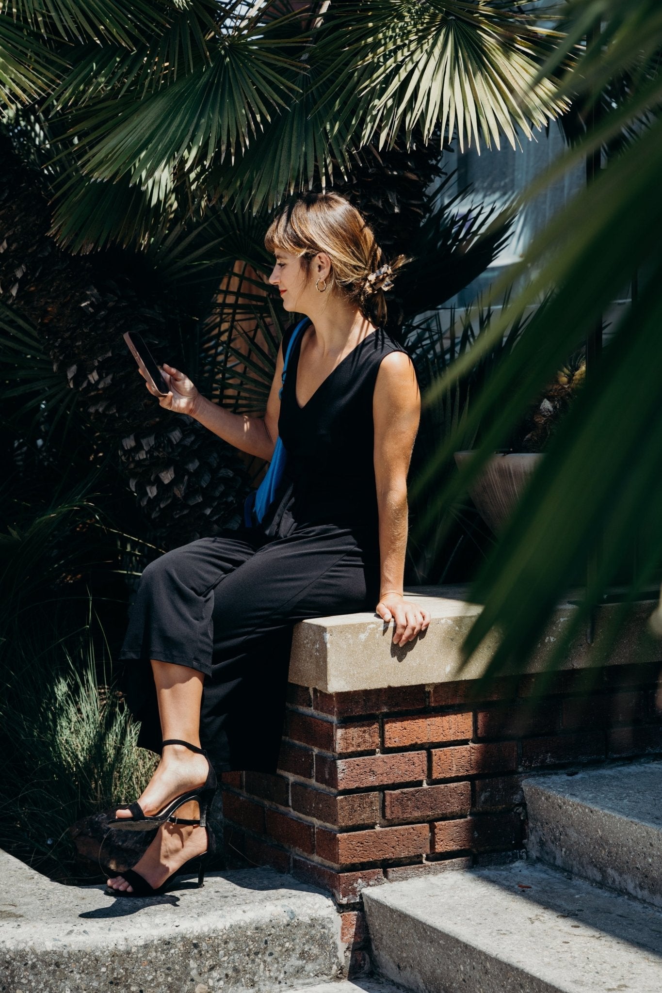 Dove | Black Suede
