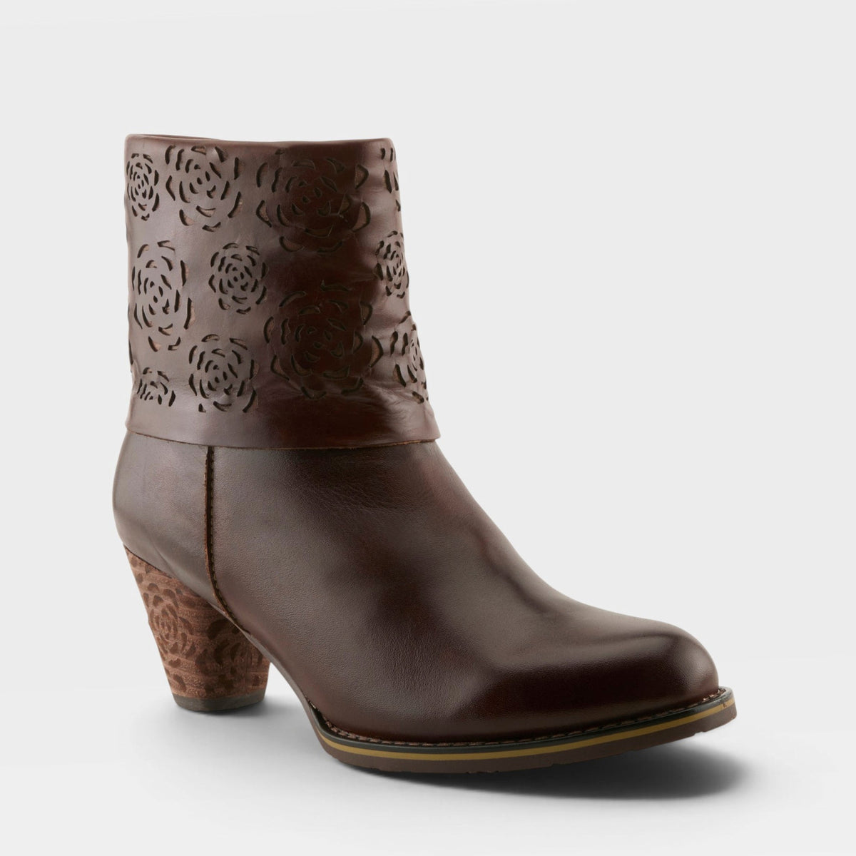 L'Artiste Kissofarose Women's Boots — product view 1