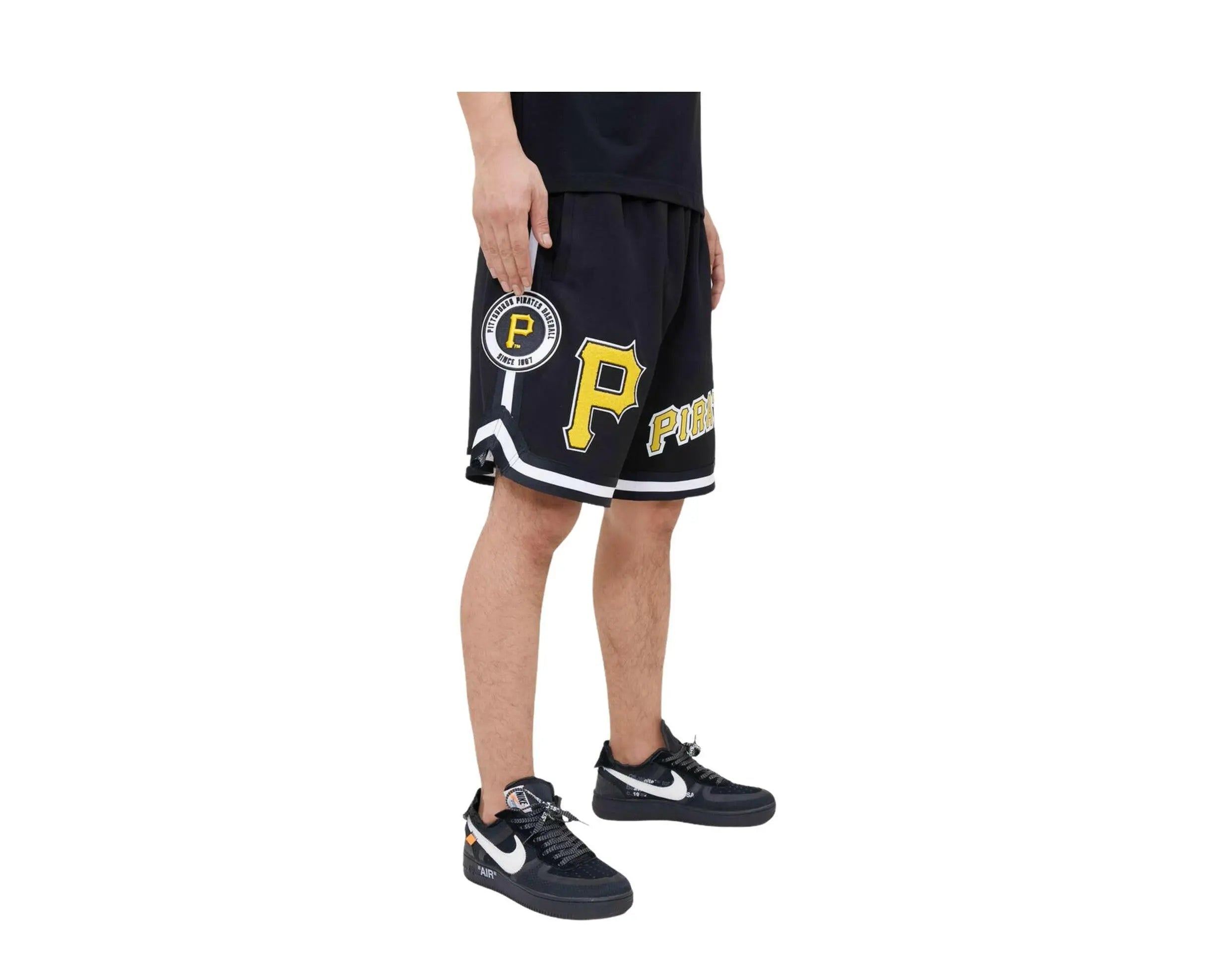 Pro Standard Pittsburgh Pirates Pro Team Jogger Men's Shorts — Black