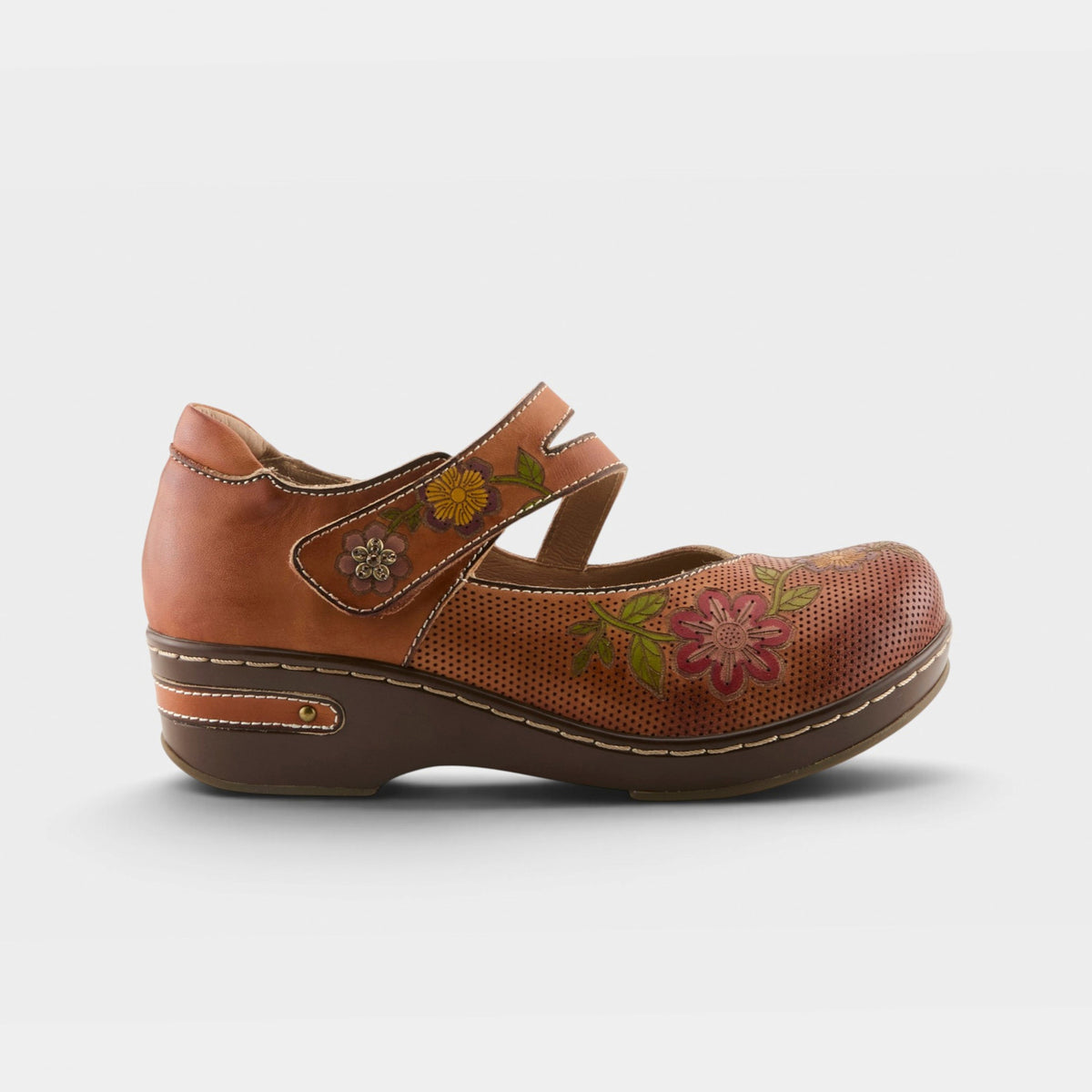 L'Artiste Mamataish Clogs — product view 23