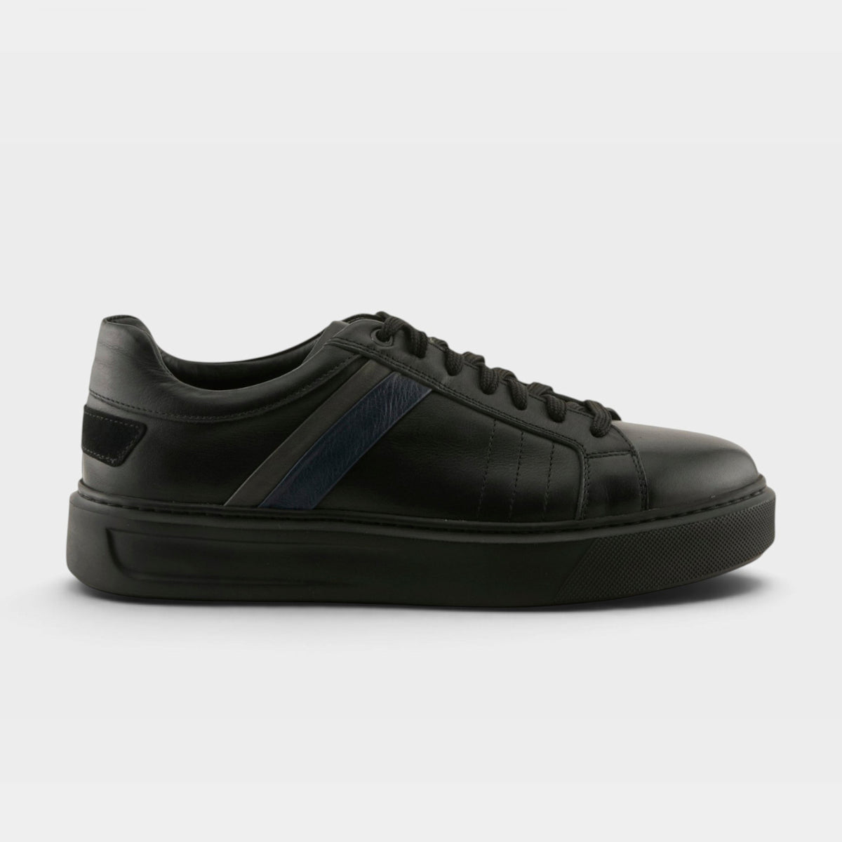 Spring Step Nirel Men's Sneakers — product view 1