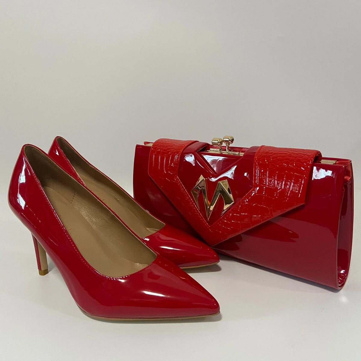Pretty High Heel Shoes And Bag