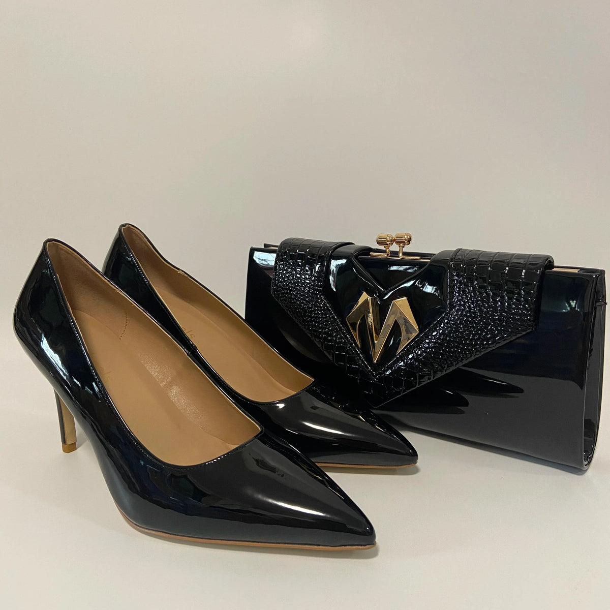 Pretty High Heel Shoes And Bag – product view 6