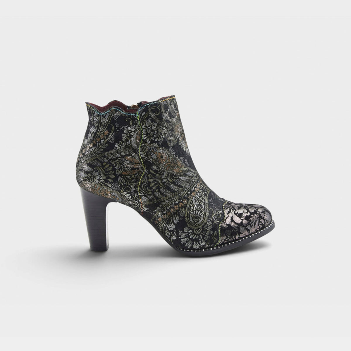L'Artiste Smokinhot Women's Boots — product view 5