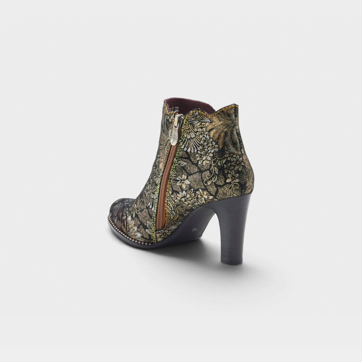 L'Artiste Smokinhot Women's Boots — product view 12