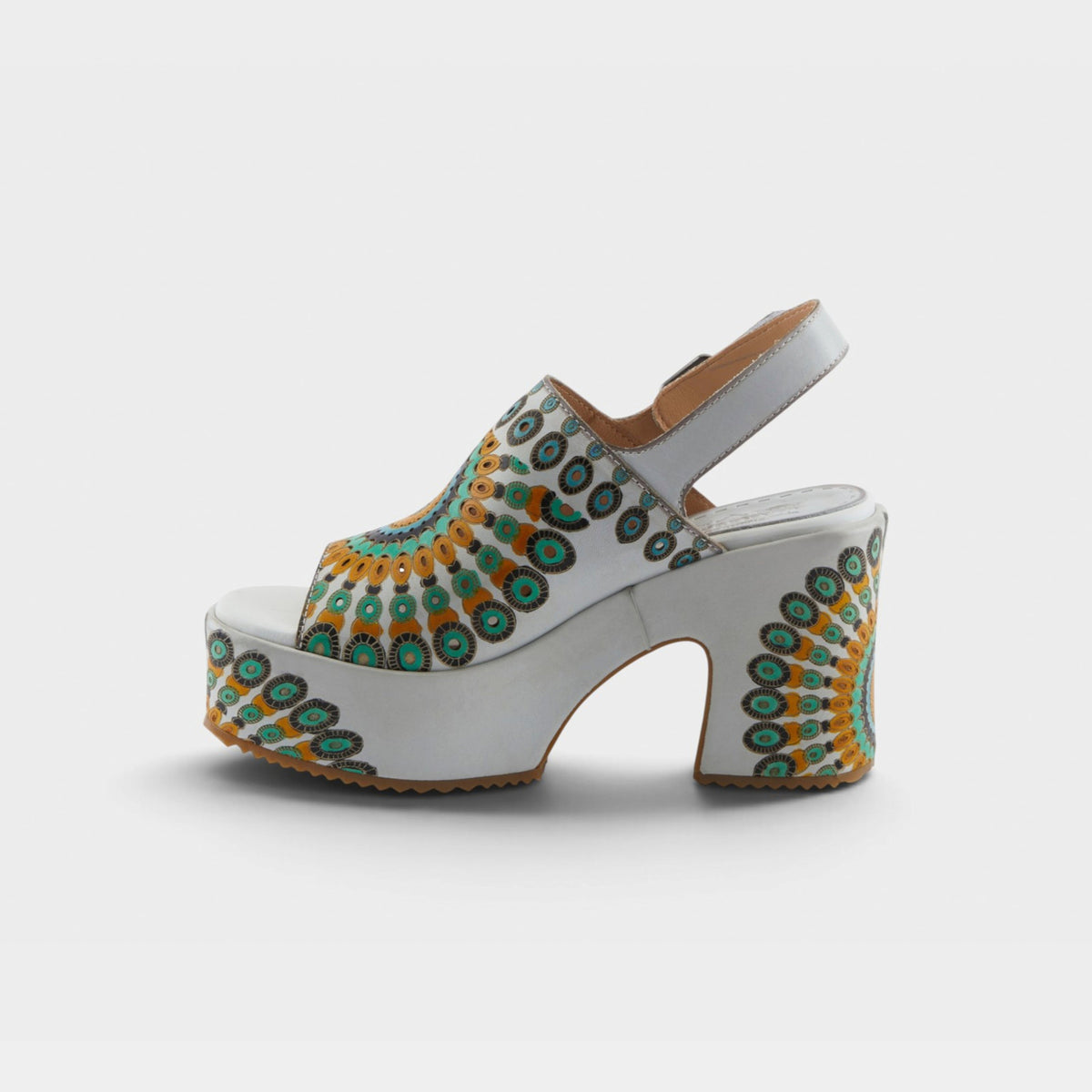 L'Artiste Stevienix Sandals — product view 5