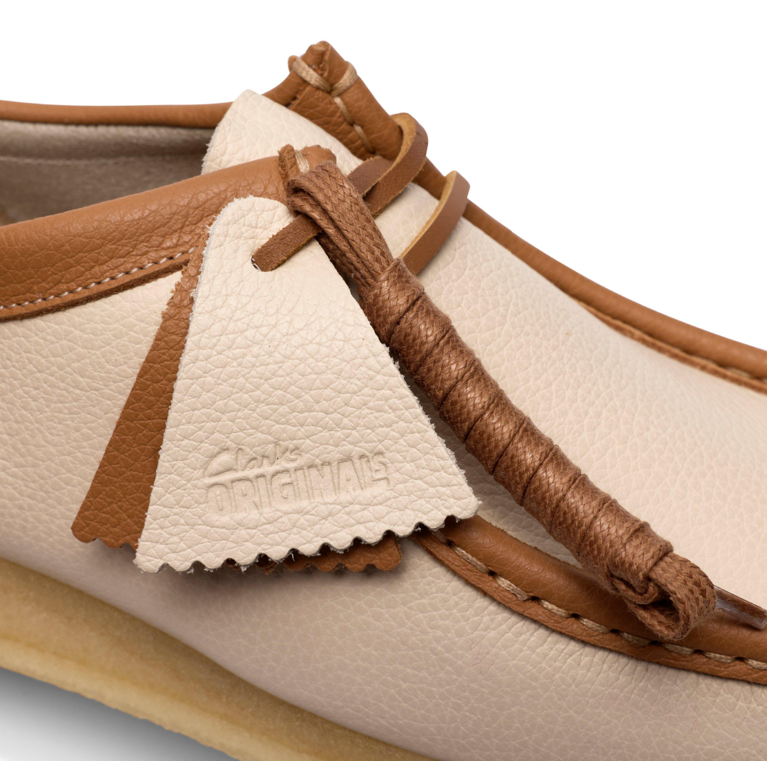 Clarks Originals Wallabee Men's White Combi Leather 26185662 — sole view
