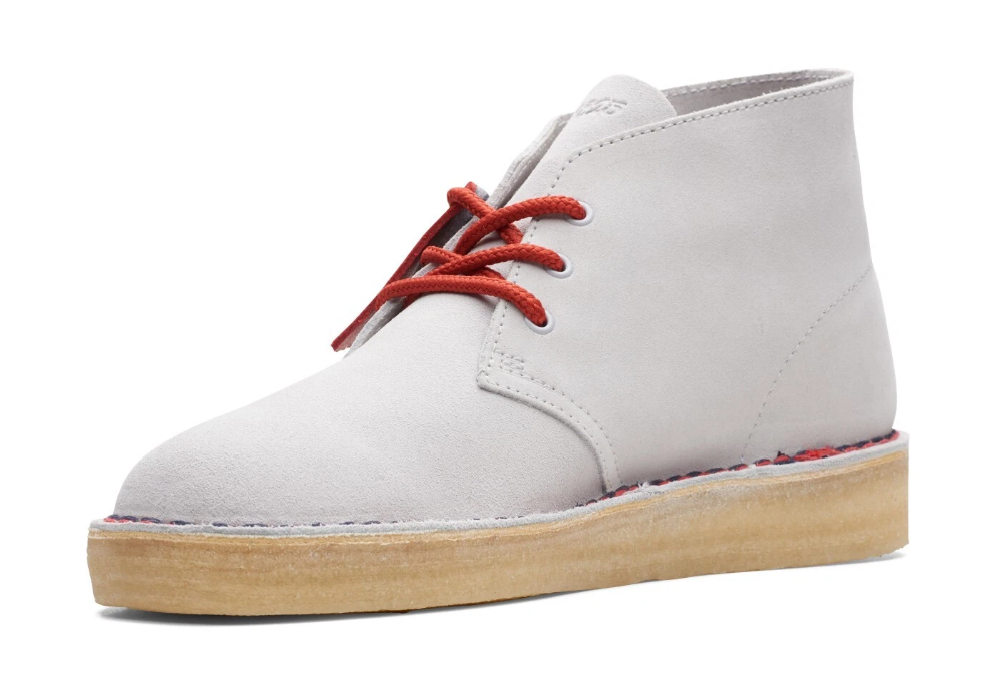 Clarks Originals Desert Coal VCY Men's Gray and Red Suede 26166525 — sole view