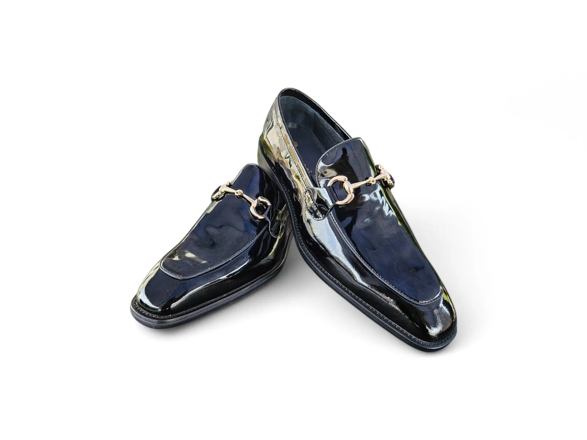 Carrucci Shoes Men's Signature Horse Bit Calfskin Slip On Loafer KS509 28P