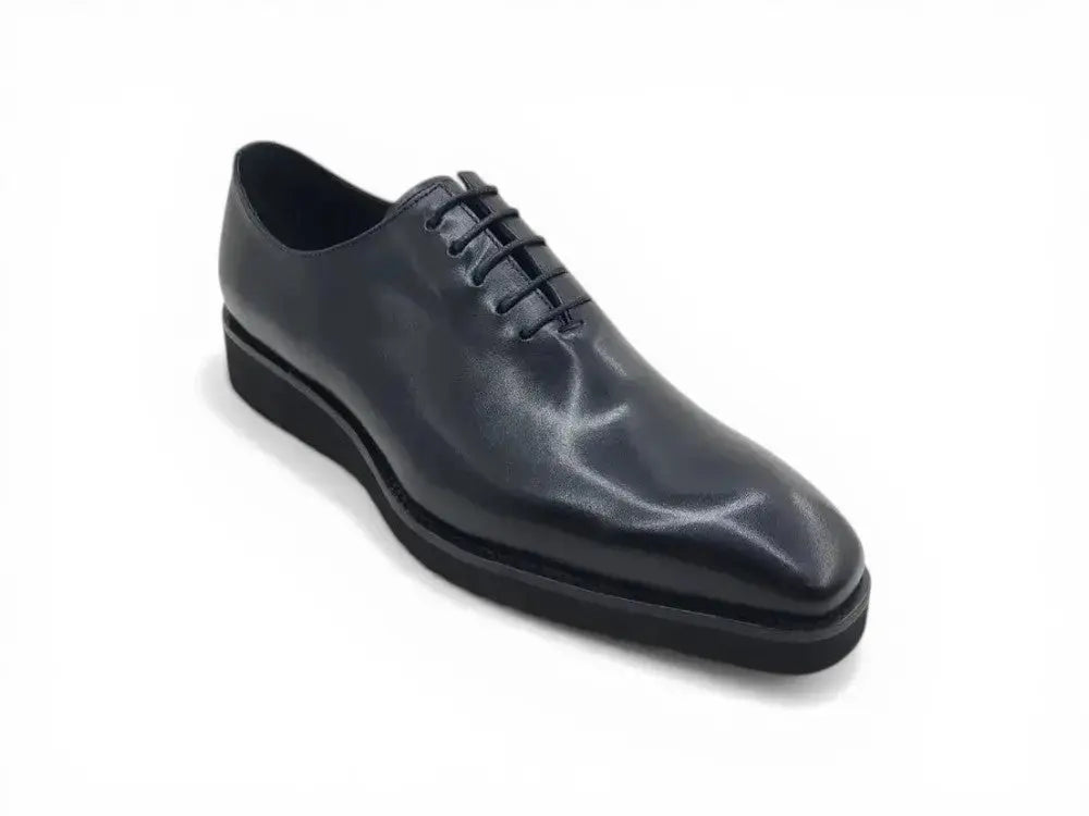 Carrucci Shoes Signature Wholecut Oxford With Lightweight Sole KS518 01 side view
